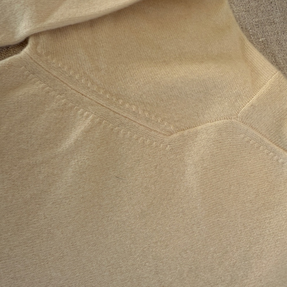 Vintage 1950's-60s Braemar Scotland 100% Cashmere Sweater Buttery soft - Picture 11 of 16